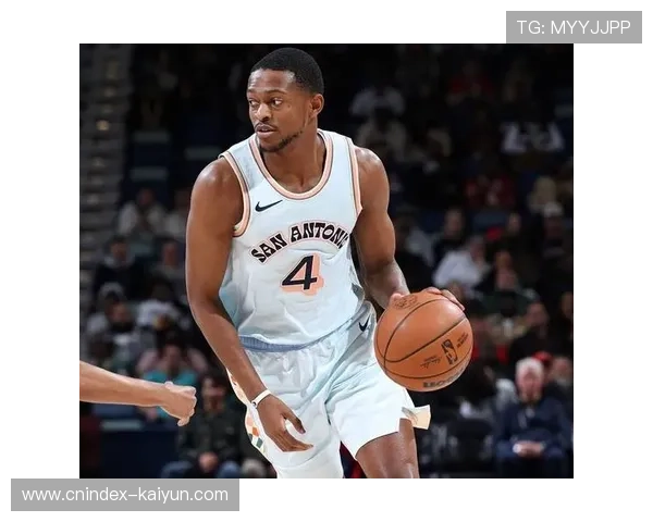 福克斯马刺后场提速关键 转换进攻中持球推进占比极高